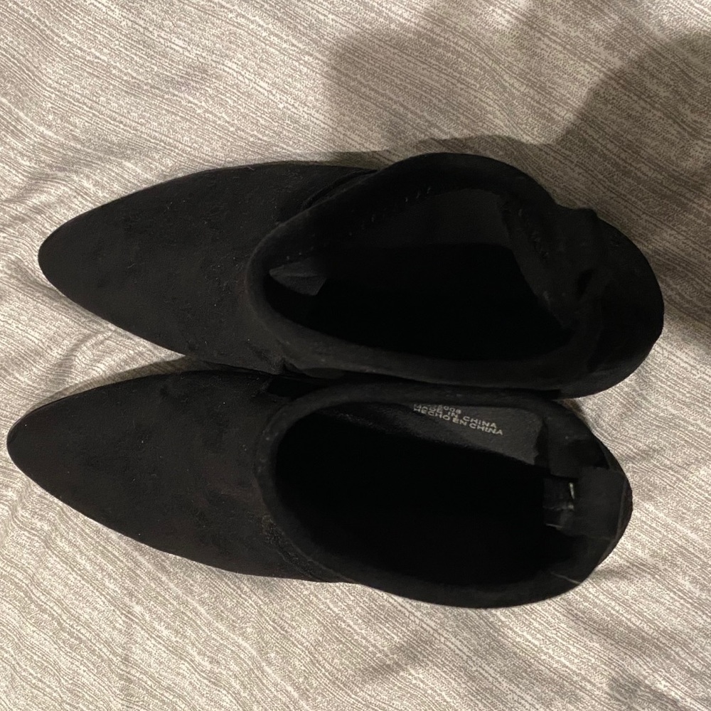 Black booties - Picture 3 of 4